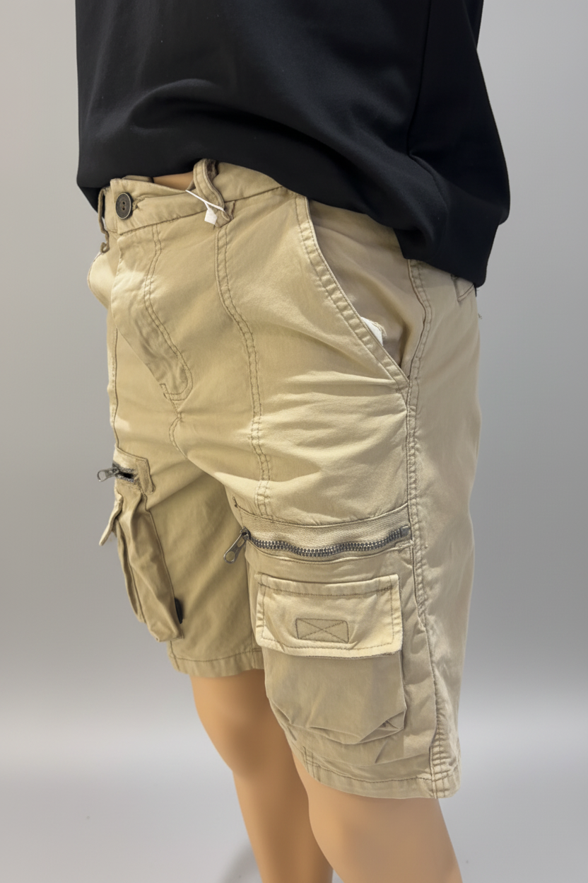 Bomulds shorts med lommer.