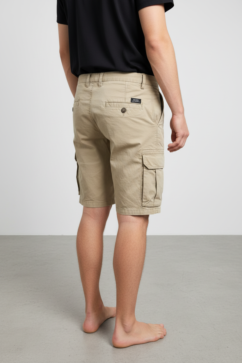 Bomulds shorts med lommer.