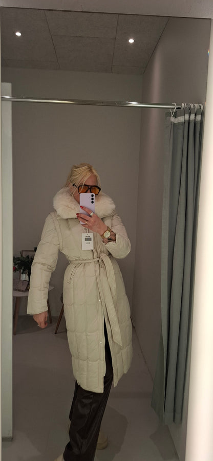 Lang Vinter jakke til Kvinder med Aftagelig Pels - Sort og Beige