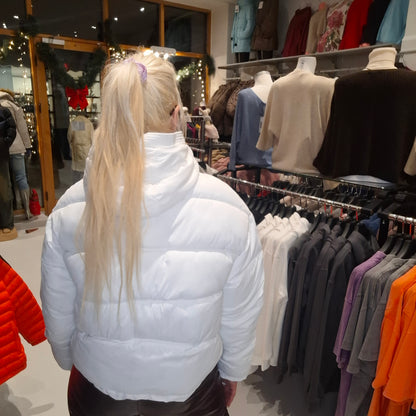 Jakke til kvinder kort