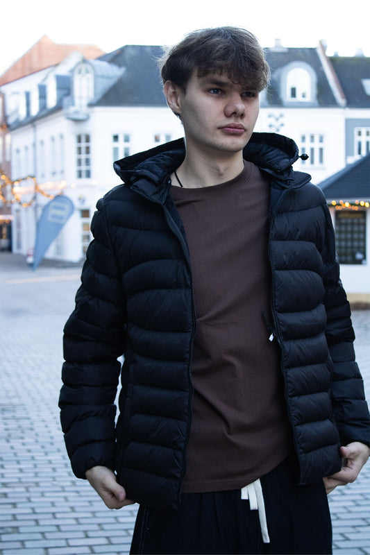 Kort vinter jakke med Aftagelig Hætte