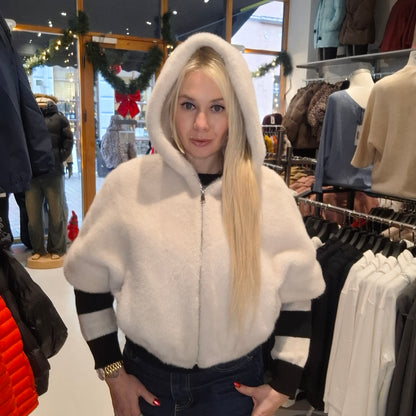 Imiteret kvinde Pels jakke med hætte